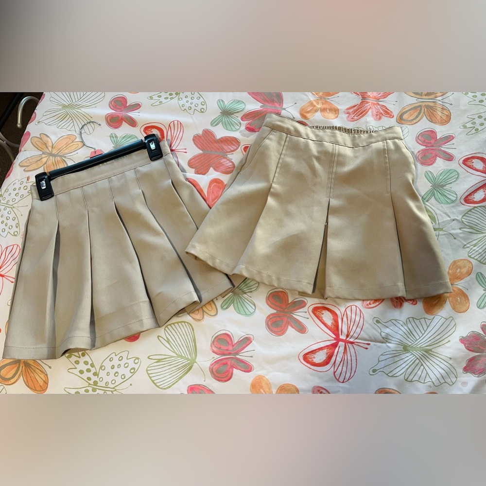 Girls Izod khaki uniform skirts